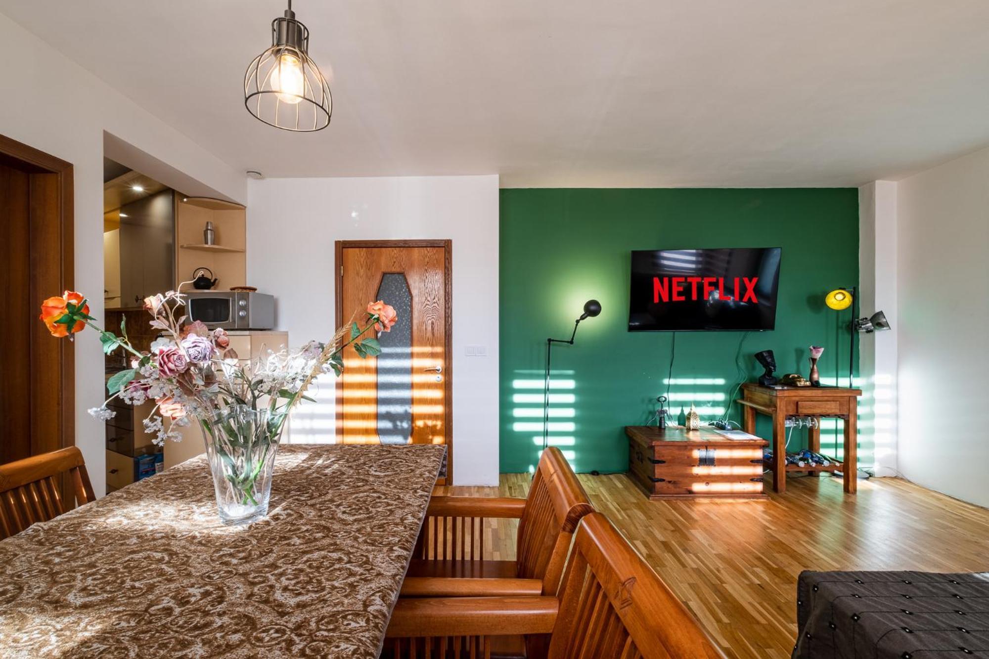 Roman Thermae 2Bdrm Sunny Apartment فارنا المظهر الخارجي الصورة