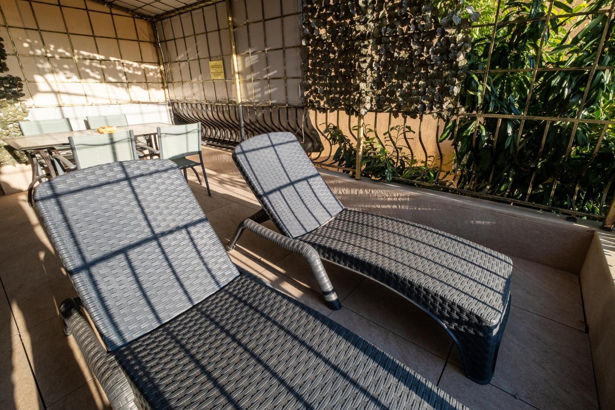 Roman Thermae 2Bdrm Sunny Apartment فارنا المظهر الخارجي الصورة